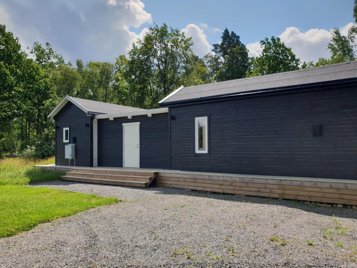 Cabin In The Forest With Spa Bath Vastra Torup Bagian luar foto